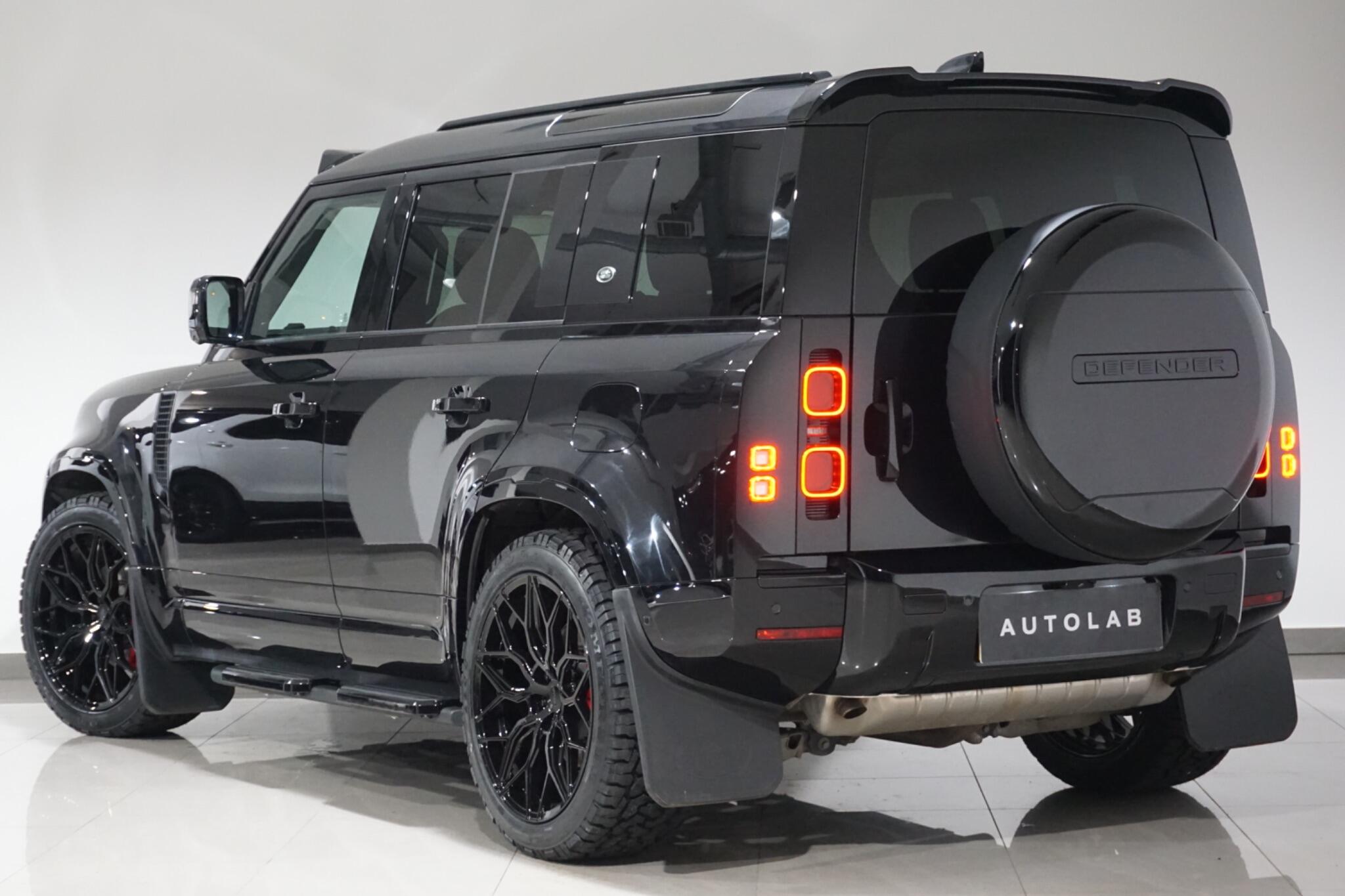 Land Rover Defender 110 2.0 P400e 15.4kWh XS Edition SUV 5dr Petrol Plug-in Hybrid Auto 4WD Euro 6 (s/s) (404 ps)